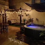 Διαμέρισμα Pearl Pad - Stylish Seaside Duplex With Hot Tub - Σλιέμα