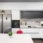 Pearl Pad - Stylish Seaside Duplex With Hot Tub - Διαμέρισμα *