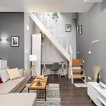 Pearl Pad - Stylish Seaside Duplex With Hot Tub - *