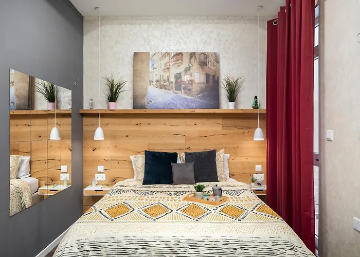 Pearl Pad - Stylish Seaside Duplex With Hot Tub - *